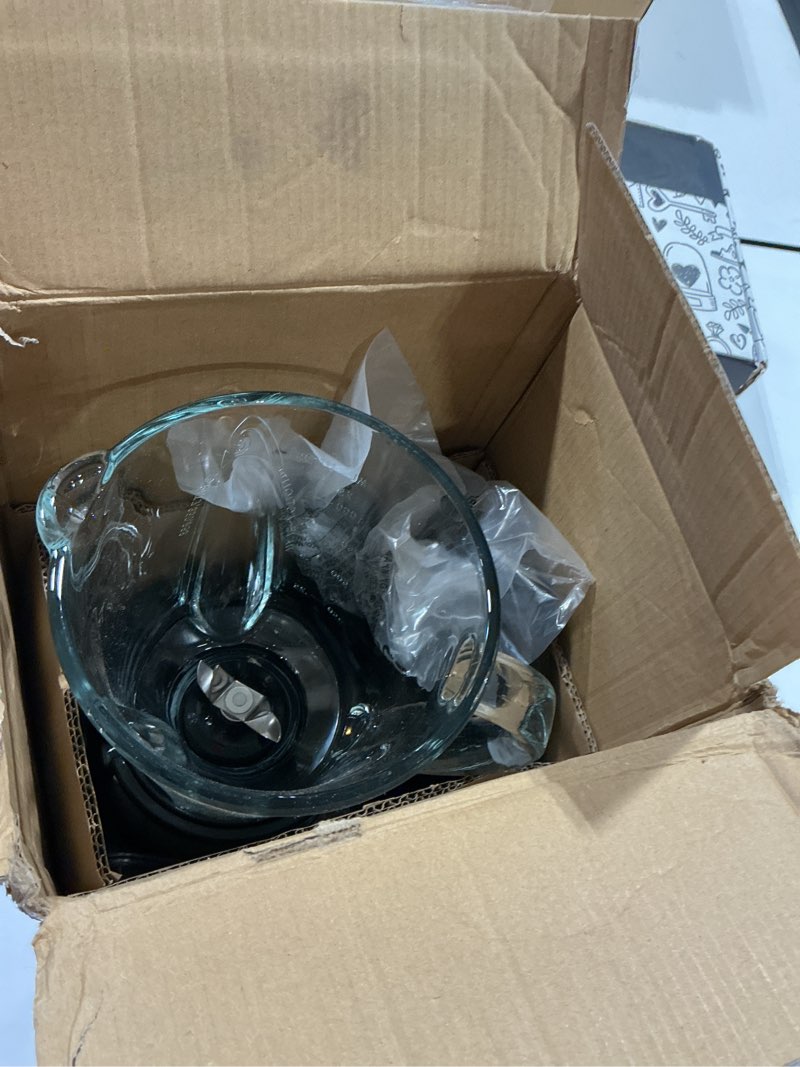 Condition photo showing Good Condition for hamilton beach wave crusher blender for smoothies with 40 oz glass jar and 14 functions, ice sabre blades & 700 watts for consistently smooth results, black + stainless steel (54221) stainless steel blender