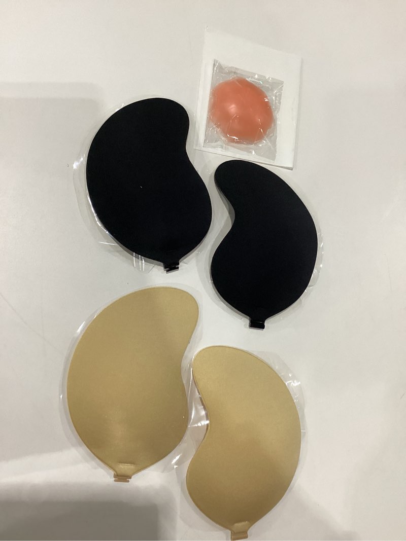 Invisable bras ( black/flesh color)