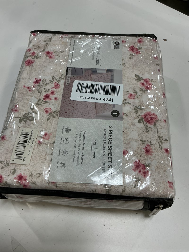 Condition photo showing New/Like New for Modern Threads Printed 3-Piece Extra Soft Bedding Sheets & Pillowcase Set, Deep Pocket up to 16 inch Mattress Kashmir Rose Twin Twin 22 Floral Rose