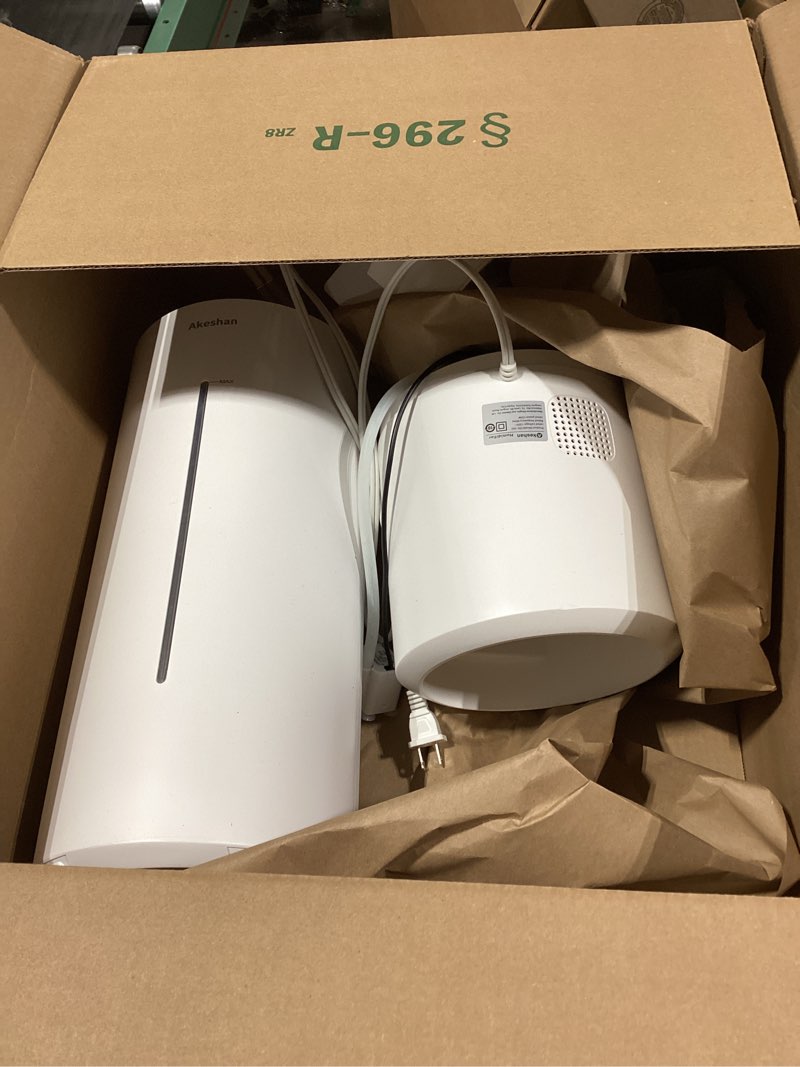 Condition photo showing Good Condition for Large Humidifiers for Bedroom, 9L/2.5Gal Ultrasonic Cool Mist, Top Fill Easy Clean with 350ML/H Mist Speed, Quiet, Suitable for Kids Room Plant Yoga Office Study Room Living (White, Round) White Round