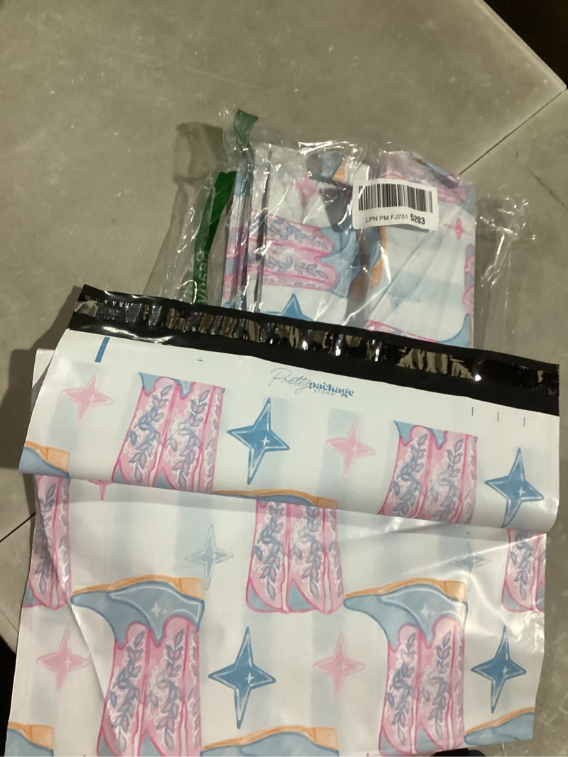Condition photo showing Good Condition for 10x13 Designer Poly Mailer 100 Pack Heavy Duty Waterproof Self Seal Shipping Bags for Small Business Large Mailing Envelopes Bulk Tear Resistant Packaging Cowgirl Boots Western Cowgirl Boots 10x13