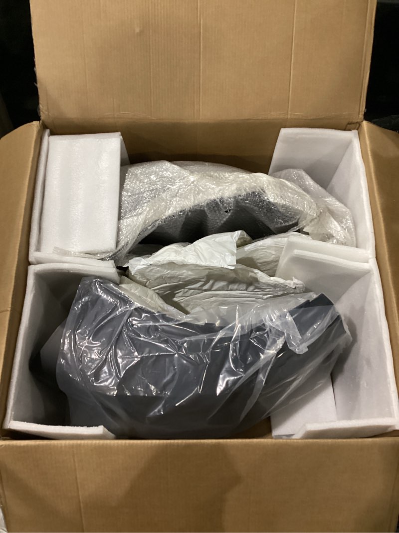 Condition photo showing New/Like New for chrome bumper corner w/o fog light hole fit for 2013-2022 peterbilt 579 semi truck left & right side(pair) (black with hole)