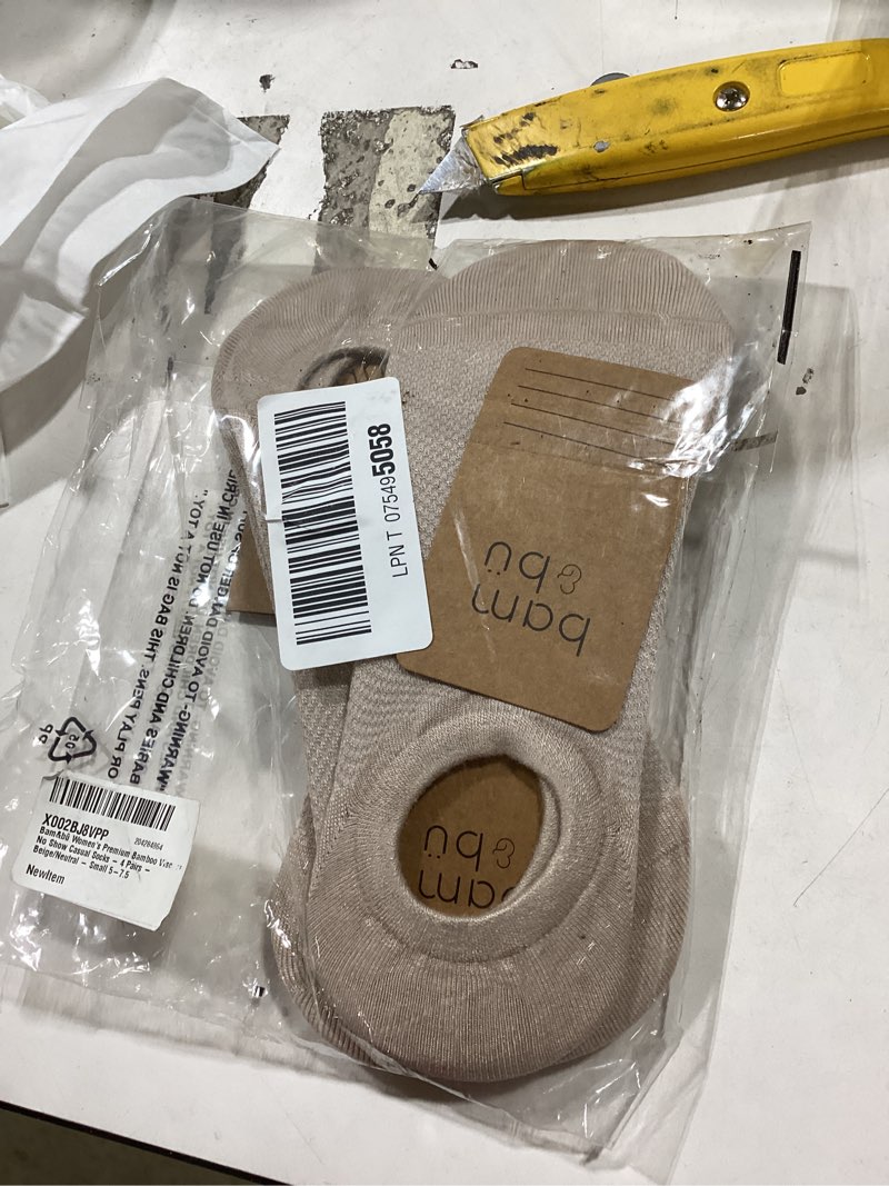 Condition photo showing New/Like New for bam&bü women's premium bamboo viscose no show casual socks - 4 pair pack - non-slip 4.5-7.5 nude/beige (4 pairs)