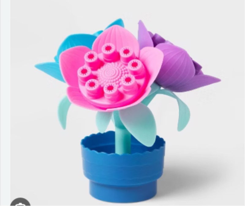 The Bubble Endcap Dip and Blow Flowers from Sun Squad? is a fun and interactive toy designed to pack of 12