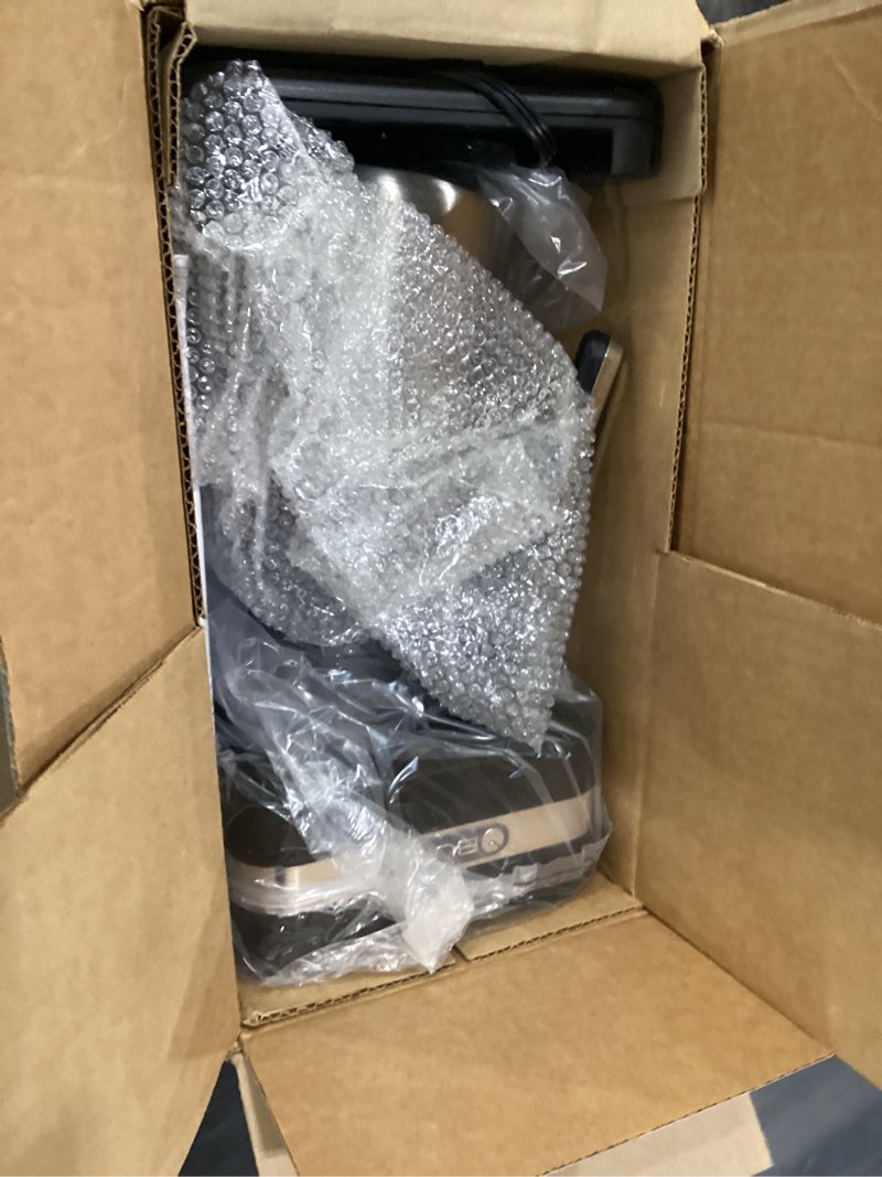Condition photo showing New/Like New for bunn 55200 csb3t speed brew platinum thermal coffee maker stainless steel, 10-cup, black regular coffee maker