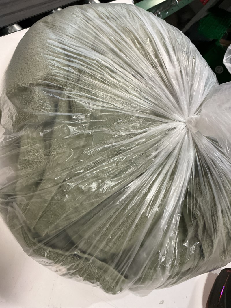 Condition photo showing Good Condition for lane linen 100% cotton bath towel set of 18 - softer, high absorbency & durable - 4 bath, 8 wash cloth, 6 hand towels for bathroom - premium look, spa quality, solid dyed towels - oil green 07: oil green 18 piece towel set