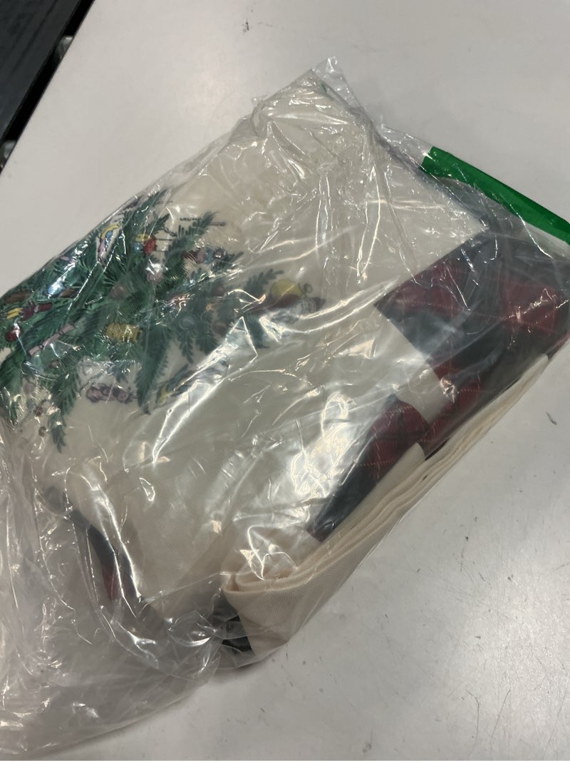 Condition photo showing Good Condition for spode - fabric tablecloth, holiday home decor christmas tree tartan collection, 60" x 120" 120" x 60" (rectangular)