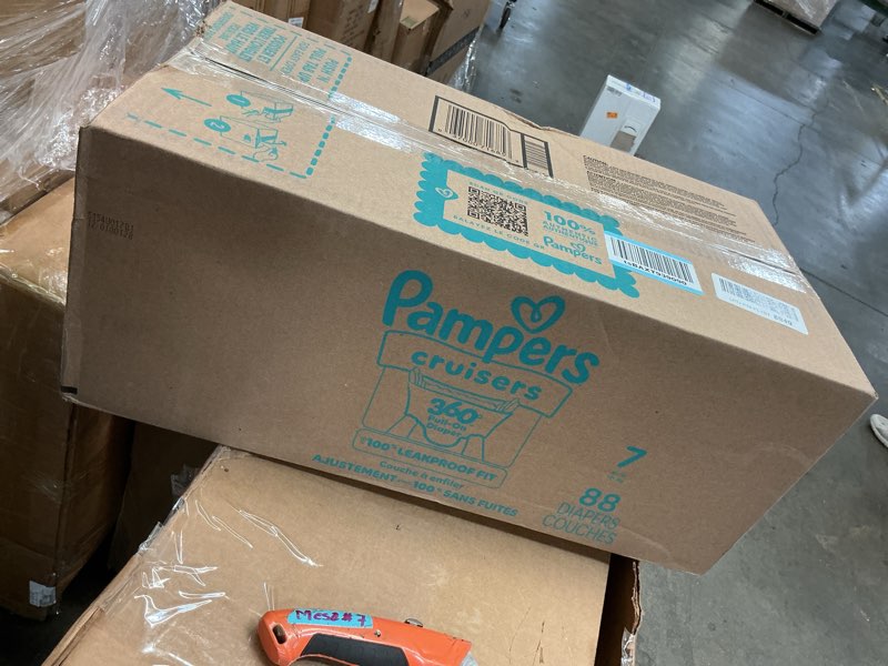 Condition photo showing New/Like New for pampers diapers - cruisers 360 - size 7, 88 count, babyproof up to 100% leakproof pull-on diaper size 7 88