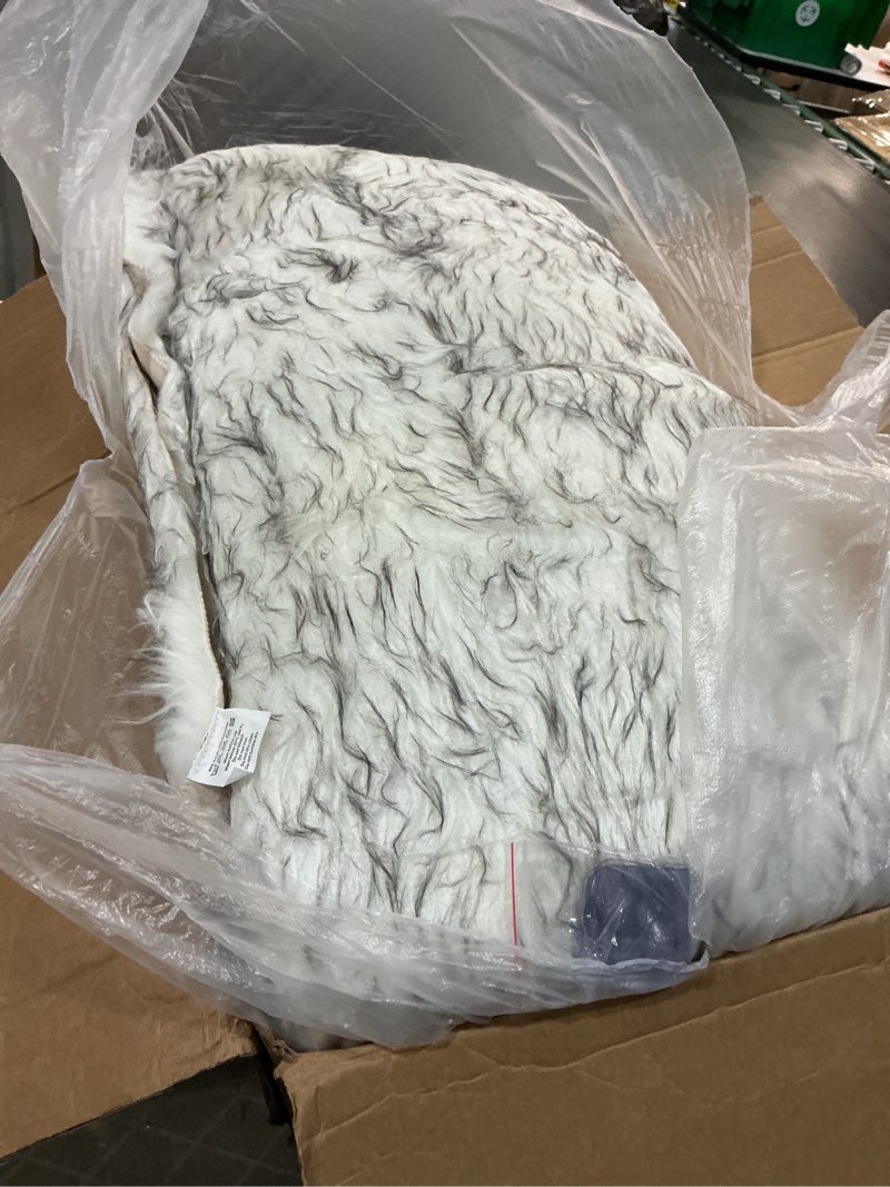 Condition photo showing Good Condition for faux fur, white with black fur, fun fur, animal fur, animal faux fur, pompom fur, fur, teddy bear fur, knome fur