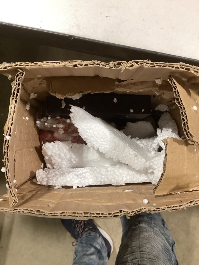 Condition photo showing New/Like New for Design House Vanity Lights, 5 Linear Lights, Dimmable, Horizontal or Vertical Use, Uses (5) 60W Bulbs, for Bathroom/Makeup Vanity, Matte Black, 30.0 in. W x 2.0 in. H x 4.3 in. D, 588582-BLK Matte Black 5 Lights