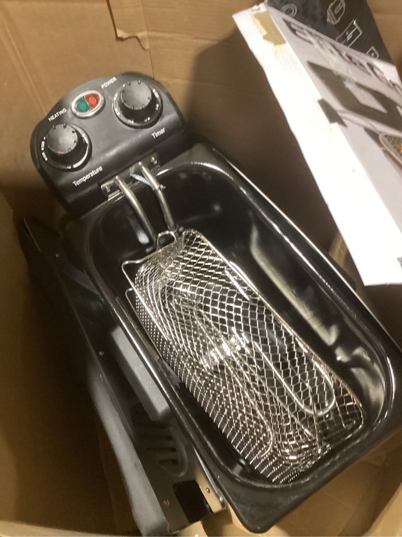 Condition photo showing Good Condition for elite gourmet edf-3500 electric immersion deep fryer. removable basket, timer control adjustable temperature, lid with viewing window and odor free filter,stainless steel,3.5 quart / 14 cup