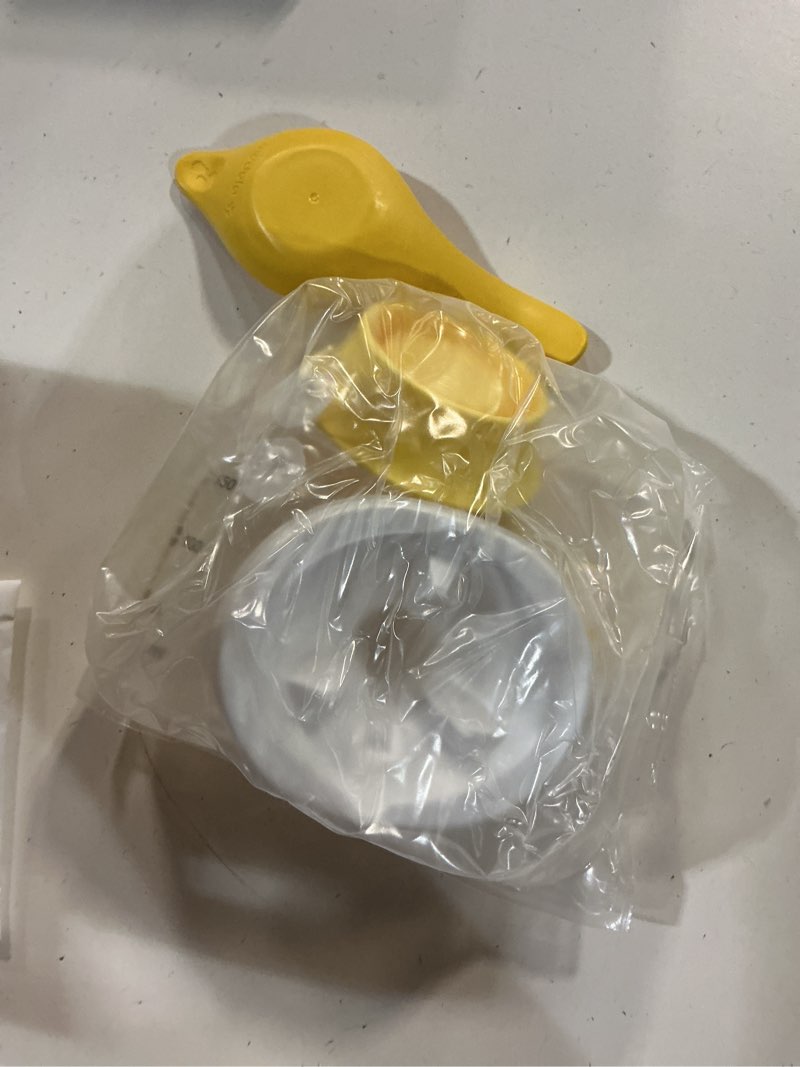 Condition photo showing As Is for medela harmony manual breast pump