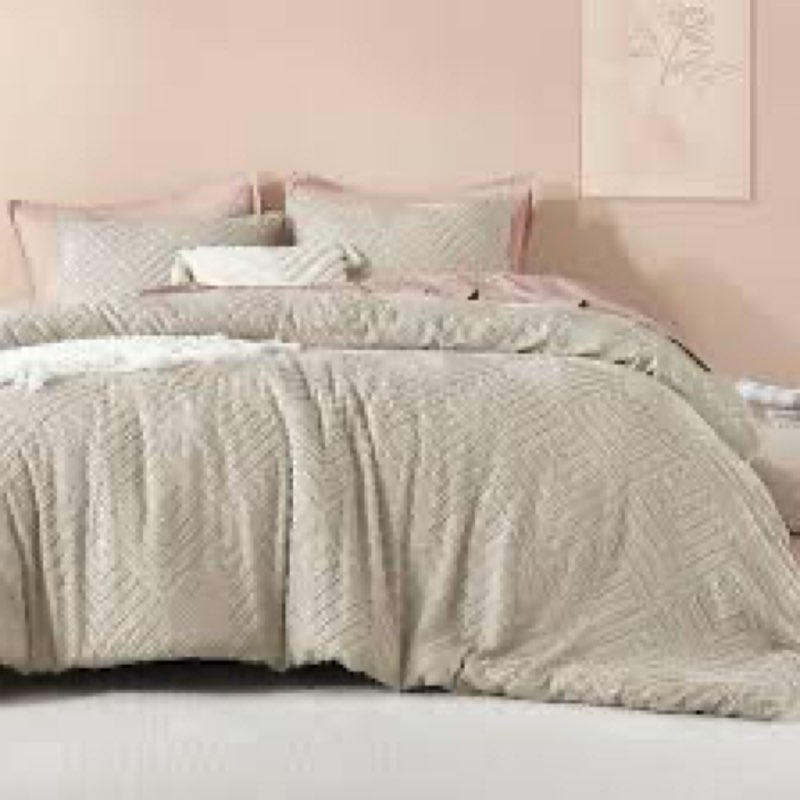 Litanika California King Comforter Set Oatmeal, 3 Pieces Tufted Boho Farmhouse Bedding Comforter Sets, Lightweight Fluffy Comforter Bed Set for All Season (104x96In Comforter and 2 Pillowcases)
