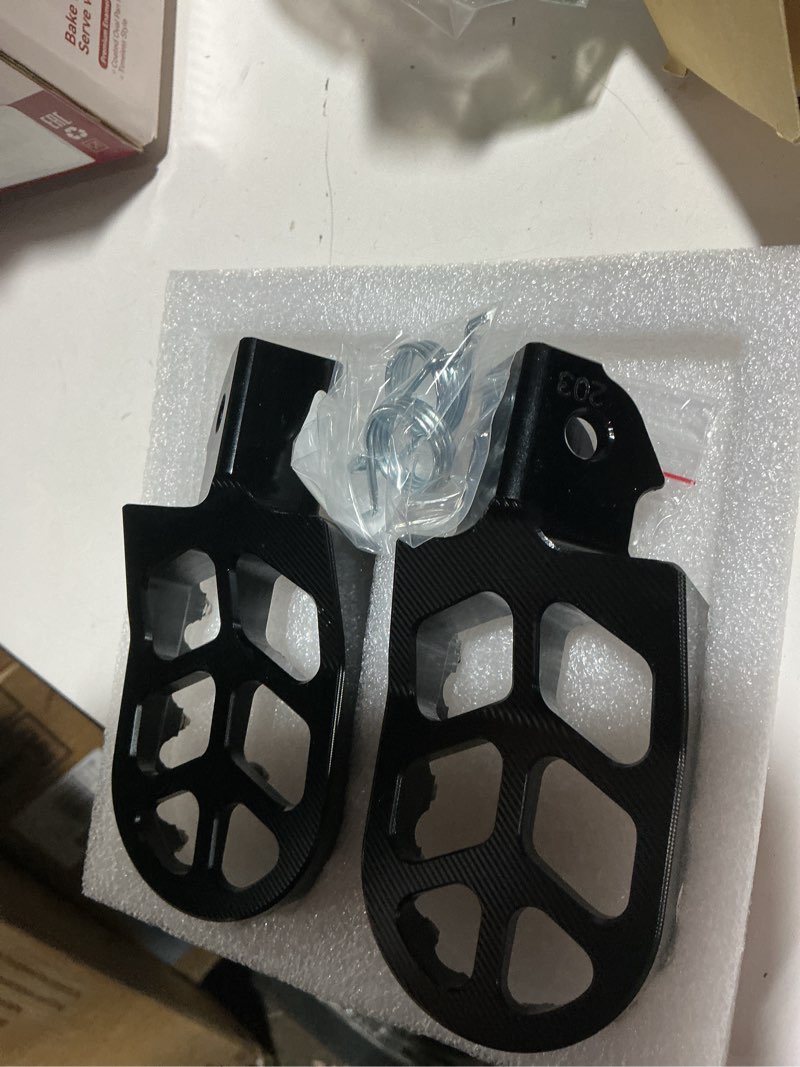 Condition photo showing Good Condition for jfg racing dirt bike foot pegs,7075 aluminum cnc pedals rests for surron light bee x and s/e ride pro s ss sr/crf150f crf230f 03-19/crf250f 19-24/xr150l 15-24/kdx200 83-94-black