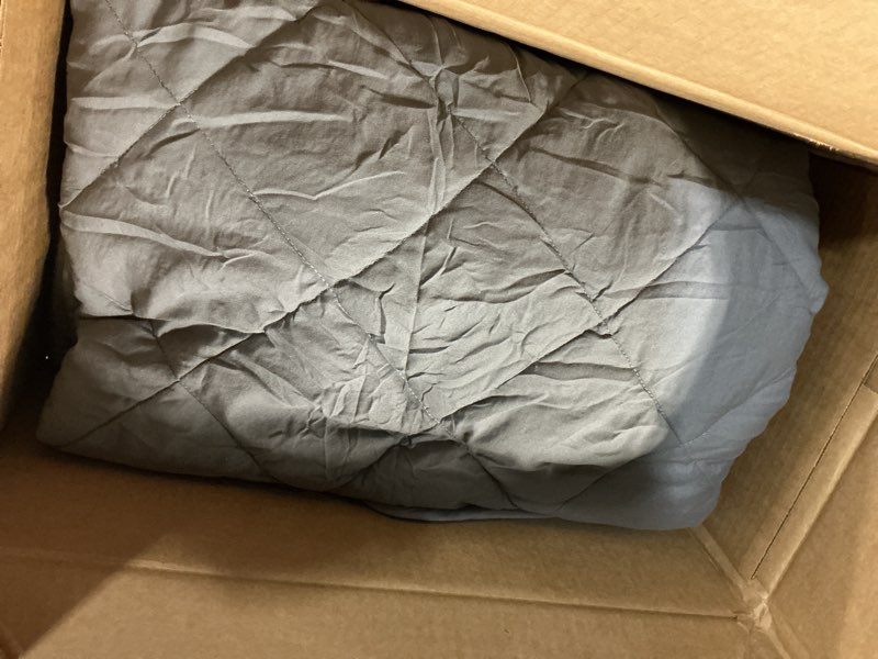 Condition photo showing Good Condition for zzzhen weighted blanket - high breathability - 48''72'' 15lb - premium heavy blankets - calm sleeping for adult and kids, durable quilts grey, 48''72'' - 15lb grey 48''72'' - 15lb