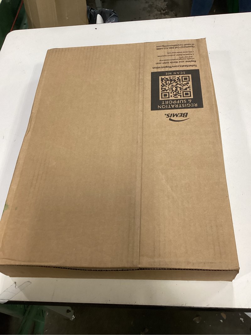Condition photo showing New/Like New for mayfair linden slow close toilet seat, non slip heavy duty wood, easy install, elongated, white elongated traditional hinge