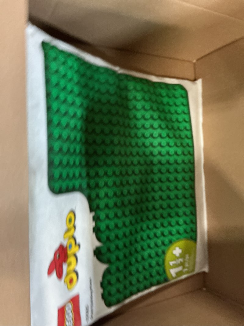 Condition photo showing Good Condition for lego duplo green building plate - 24x24 stud foundation for toddlers to build, play, & display their brick creations - baseplate construction toy for kids - 10980 15x15 inch
