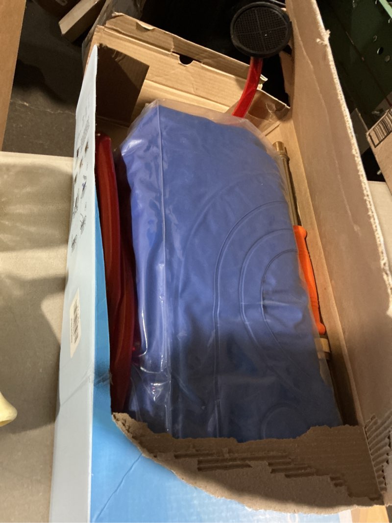 Condition photo showing Good Condition for chariot large inflatable tank pool float adults with stainless steel water guns and electric air pump