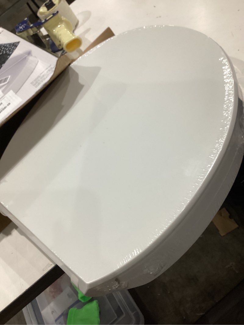 Condition photo showing New/Like New for kohler 25876-0 hyten 3" height, elevated soft close round toilet seat, contoured seat with grip-tight bumpers, quick-attach hardware, white white round