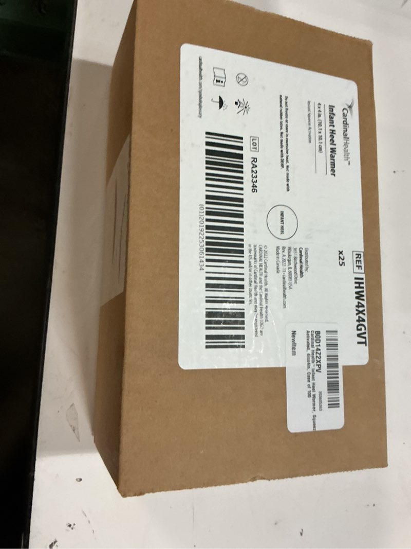Condition photo showing New/Like New for cardinal health™ infant heel warmer, squeeze activated, 4inx4in, case of 100