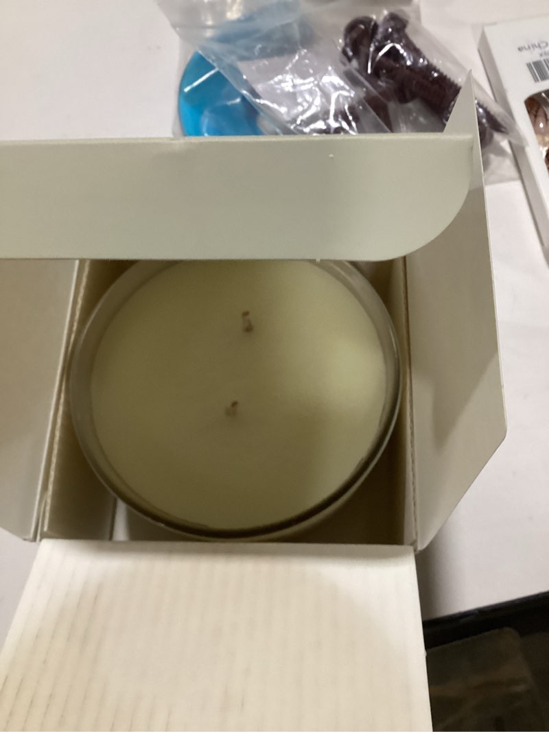 body by tph it’s lit in the am | mandarin & ginger scented soy wax blend candle, 8 oz.