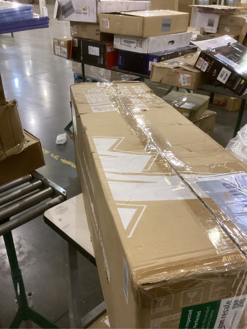 Condition photo showing New/Like New for Electronic keyboard