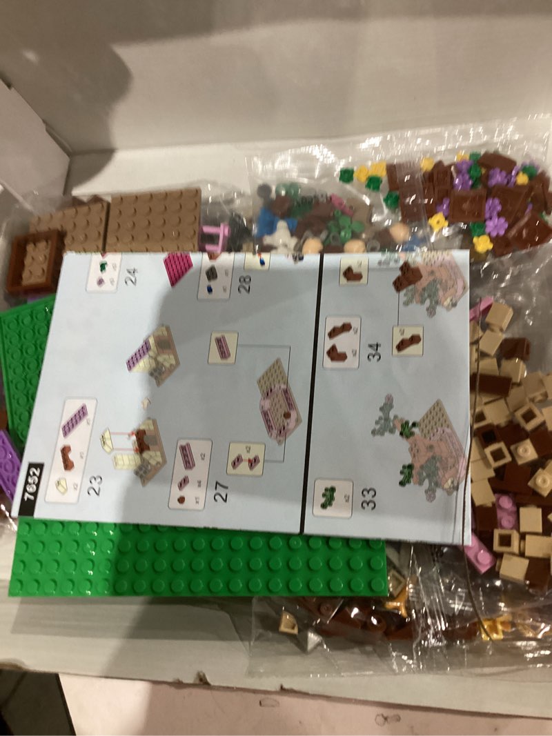 Condition photo showing Good Condition for Dream Tree House Friends Building Set Friends Construction Educational Toy 504 Pieces Gifts for Girls Teens Kids Adults Ages 6+