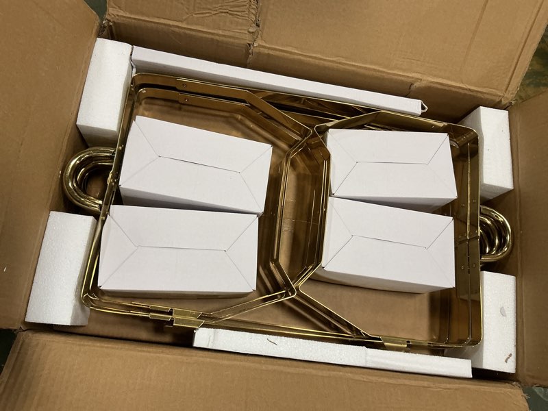 Condition photo showing Good Condition for 9Qt 4 Pack [Multiple Food Pans Combo] Chafing Dishes for Buffet | High Grade [Durable and Hard] Chafing Dish for Parties, Events & Weddings, Indoors & Outdoors, Gold