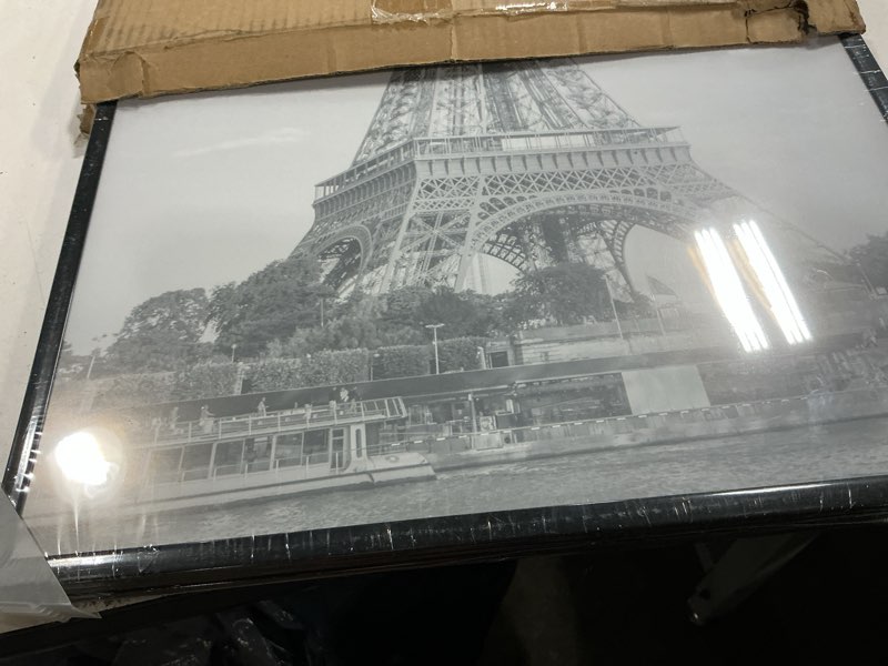 Condition photo showing Good Condition for upsimples 16x24 picture frame black 3 pack, scratch-proof poster frames 16 x 24 for photo gallery - slide-in strips, horizontal or vertical wall mounting