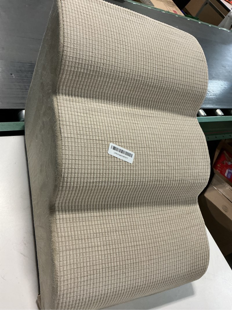 Condition photo showing Good Condition for 3-Step Dog Ramp and Stairs for Sofa and Chair - Non-Slip Sturdy Pet Steps for Small Dogs and Cats,15.7" H,Beige Beige 3 Standard 3-Step 15.7"H