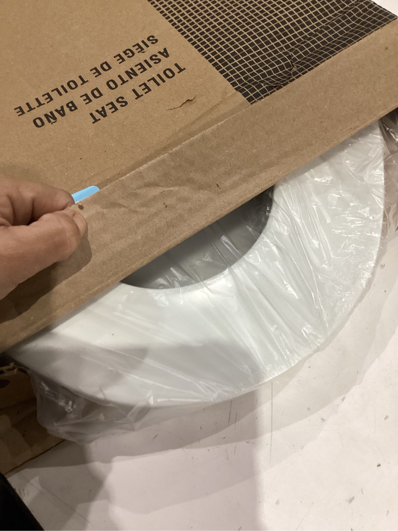 Condition photo showing Good Condition for BEMIS 170 000 Toilet Seat, ELONGATED, Plastic, White