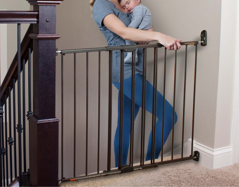 Toddleroo by North States Easy Swing & Lock Gate Series 2