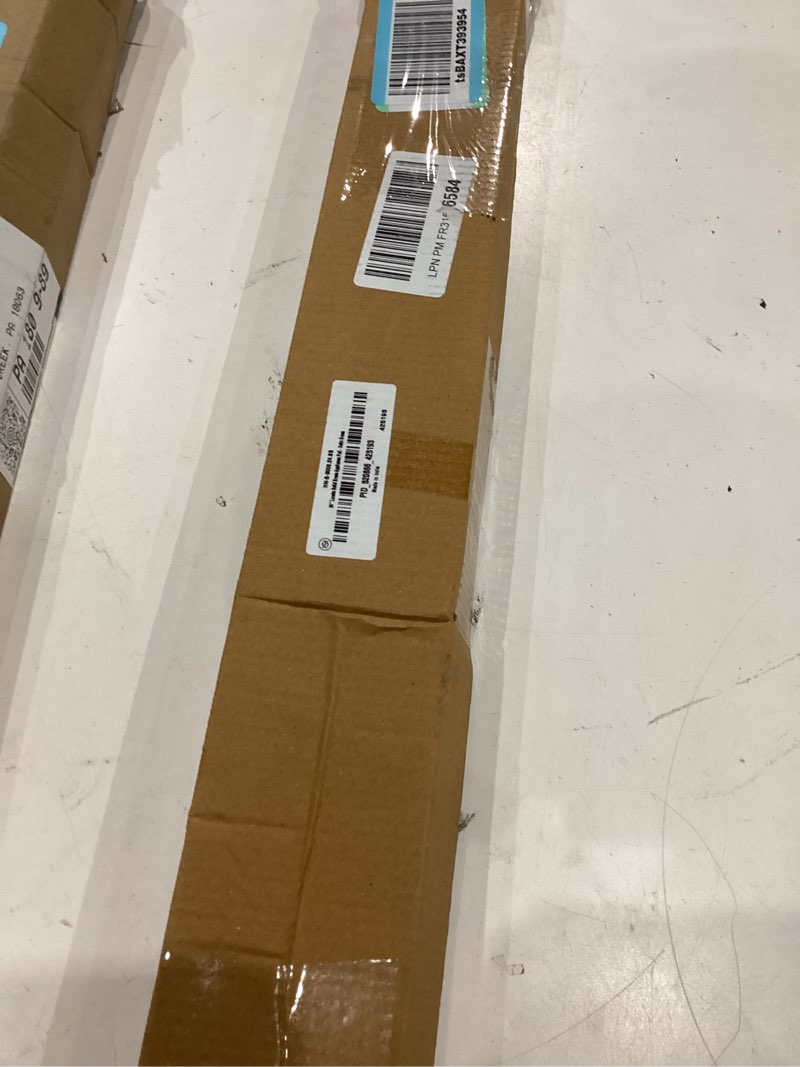 Condition photo showing Good Condition for signature hardware 450306 24" lunata solid brass appliance pull satin brass