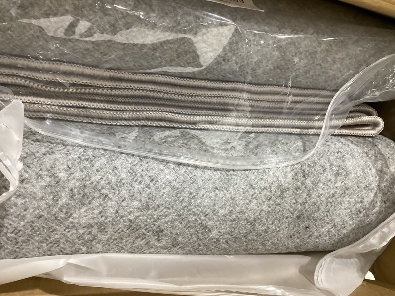 Condition photo showing Good Condition for Valenrug Washable Rugs 5x7 - Stain Resistant 5x7 Area Rugs for Living Room, Non Slip Backing Gradient Printed Rugs for Bedroom, Foldable Machine Washable Area Rug(5'x7', Beige) 07b-beige 5' x 7' (Rectangular)