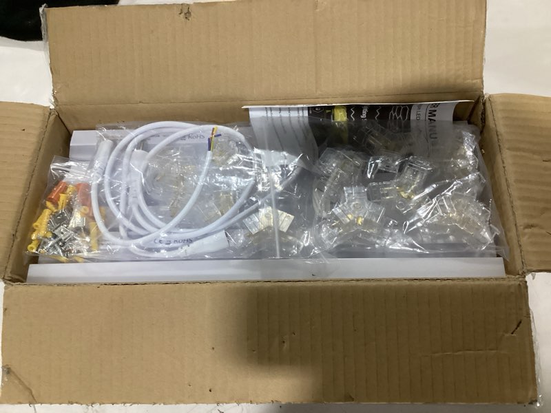 Condition photo showing Good Condition for Hexagon led Lights: DIY Ceiling LED Gym Light Hexagon Garage Lights 16660LM Bigger Size for Basement Warehouse Workshop Barbershop Car Care Wash Room Auto Beauty Shop Exhibition Hall 3 Grids 6500K 3 Hex