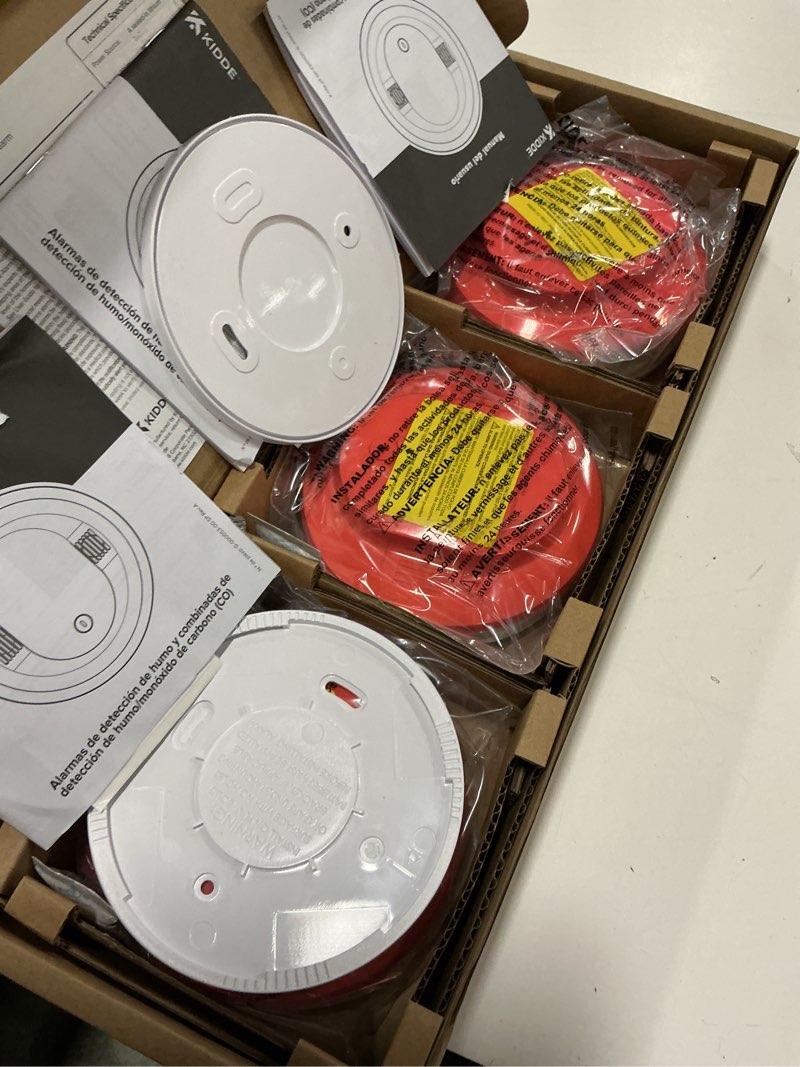 Condition photo showing New/Like New for Kidde Hardwired Smoke & Carbon Monoxide Detector for Home, 10-Year Battery Powered, LED Notifications, 3-Pack 3 Pack