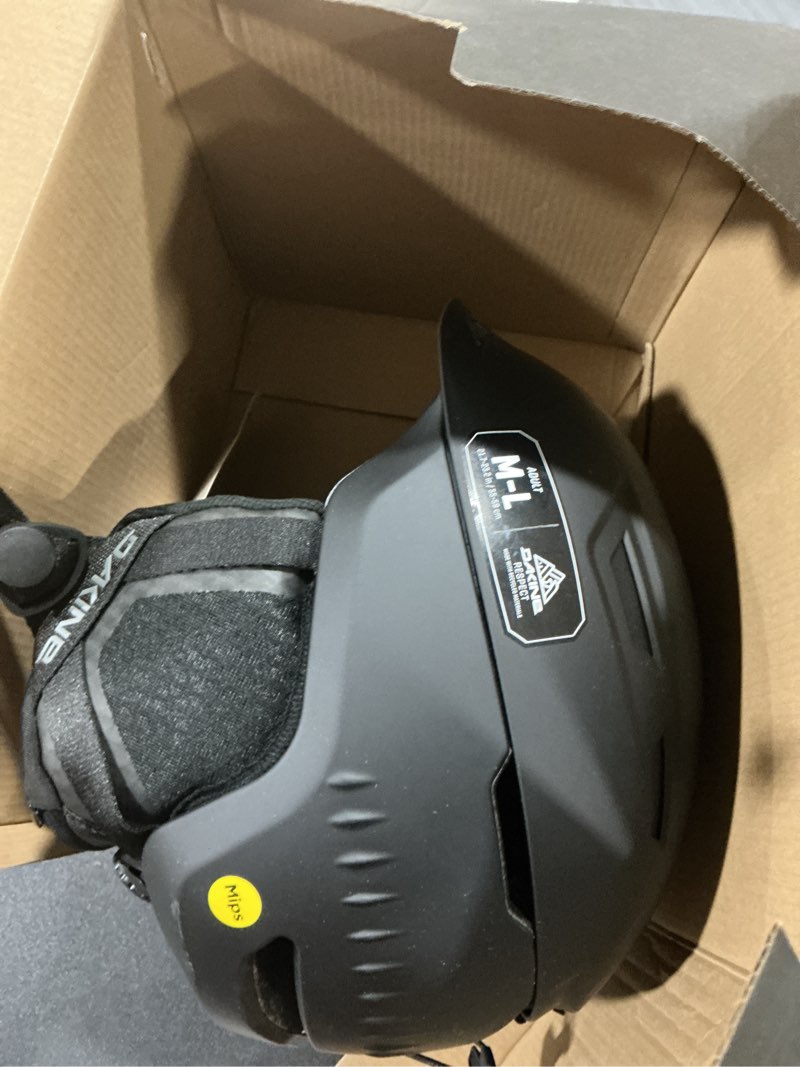 Condition photo showing item condition for Forecast MIPS Helmet BLACK Medium-Large