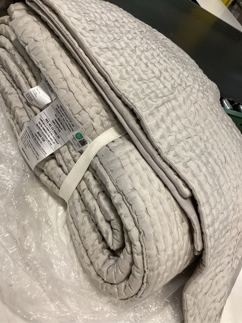 Condition photo showing Good Condition for quince european linen cotton stitch quilt set king color natural 