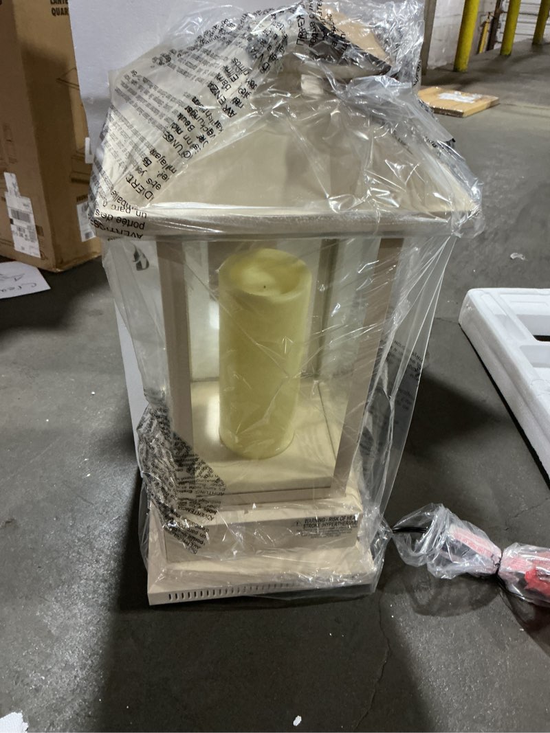Condition photo showing Good Condition for duraflame lantern with infrared quartz heater cream finish