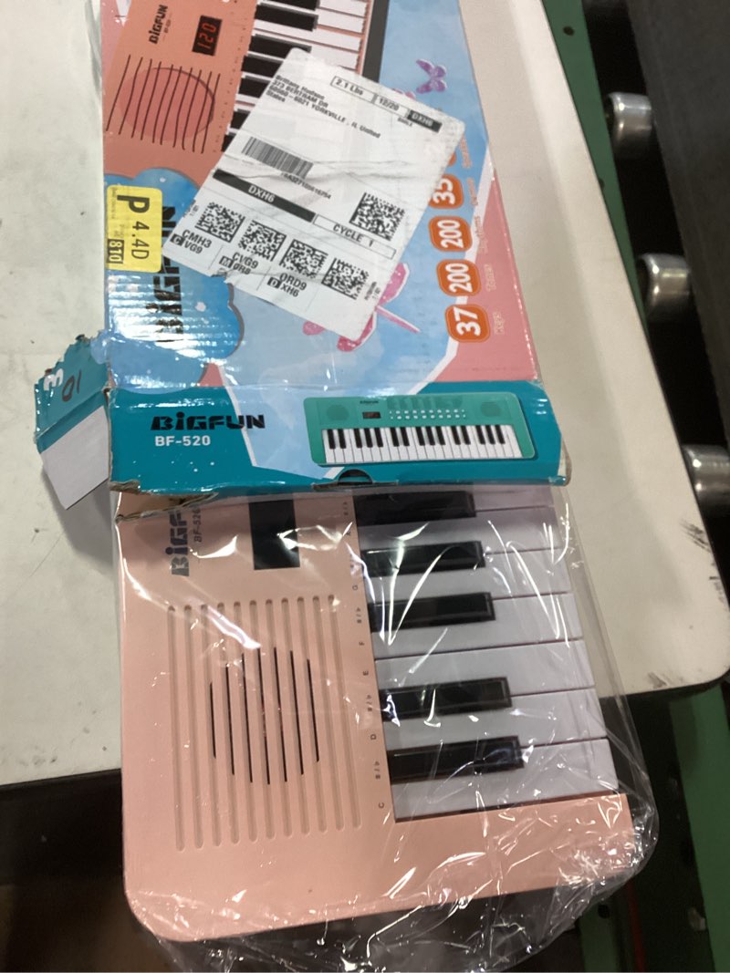 Condition photo showing New/Like New for Raimy Kids Keyboard Piano with Two Speakers, 37 Keys Electric Music Instruments Piano Keyboard with Mic, Early Education Music Toddlers Children Toys Gifts for 3 4 5 6 7 8 9 10 11 12 Years Old Girls