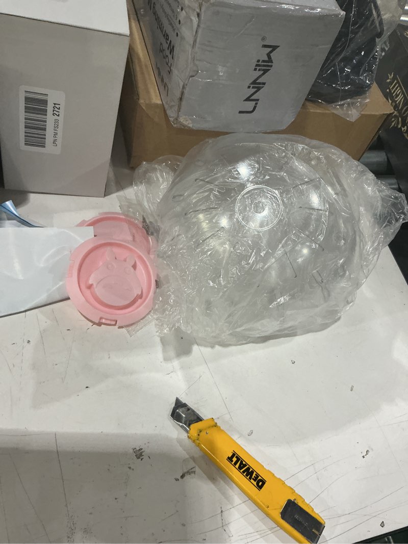 Condition photo showing New/Like New for 7.9 inch hamster ball, running ball toy, transparent, breathable, promote exercise health, reduce stress, easy to clean, hamster accessory, for syrian dwarf hamster, gerbils, mice, small pets, green 7.9" green