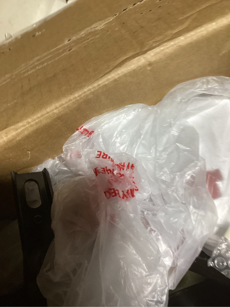 https://lotting-media.assets.bidfta.com/lotting_069d98b8-498b-4447-8a57-619f70172a73