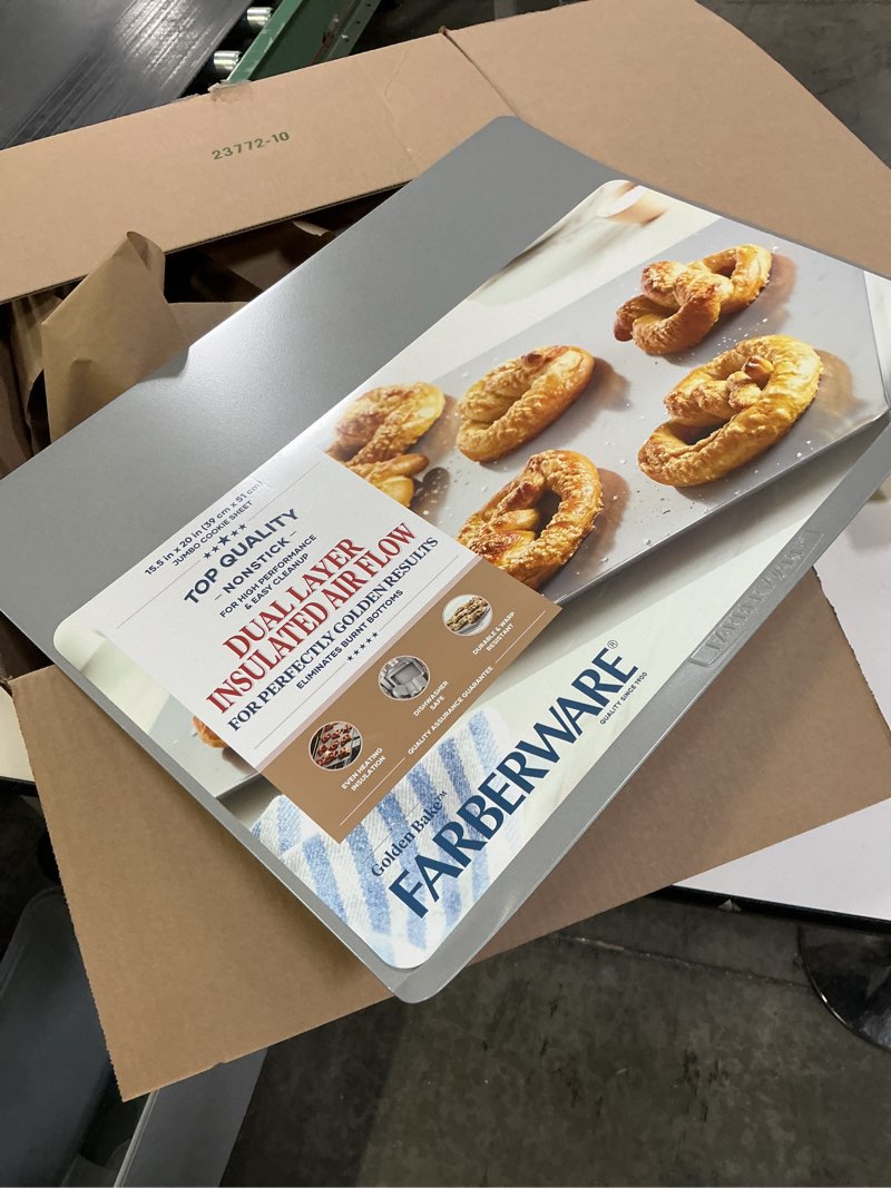 Condition photo showing Good Condition for Farberware Insulated Bakeware Nonstick Cookie Baking Sheet, 15.5" x 20", Light Gray