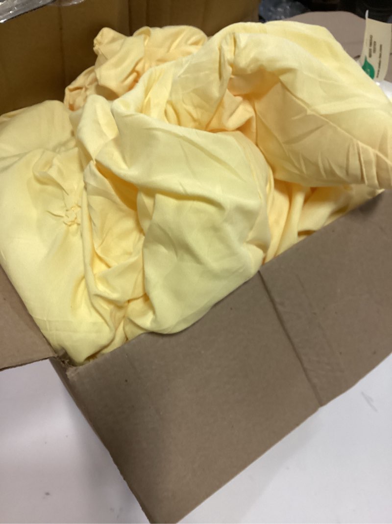 Condition photo showing Good Condition for UNIKOME King Size Comforter Set Yellow - Ultra Soft Boho Pintuck Down Alternative Bedding Set for Winter, All Seasons, 3 Pieces Lightweight Warm Pinch Pleat Bed Set with Comforter, 2 Pillowcases 02 Yellow King(104"x92")