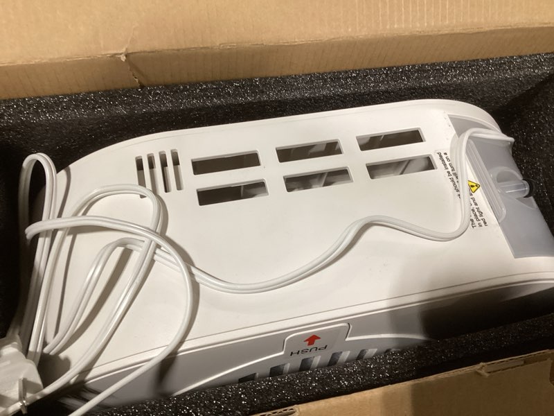 Condition photo showing New/Like New for similar product upgrade 4-in-1 indoor dryer vent box with dehumidifier for protect furniture, electric dryer kit, lint trap, intelligent temperature and humidity display indoor dryer vent with dehumidifier