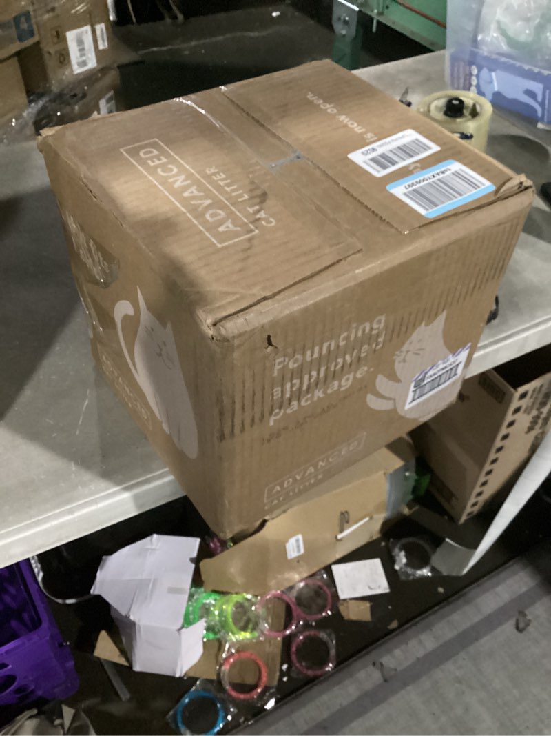 Condition photo showing New/Like New for Fresh Step Clean Paws Advanced Multi Cat Clumping Litter with Febreze Freshness, 18.5 lb Each, Pack of 2 (Package May Vary) Scented Litter with the Power of Febreze™