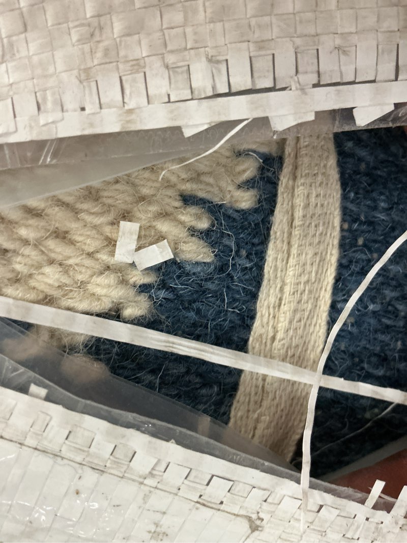 5ft blue design area rug