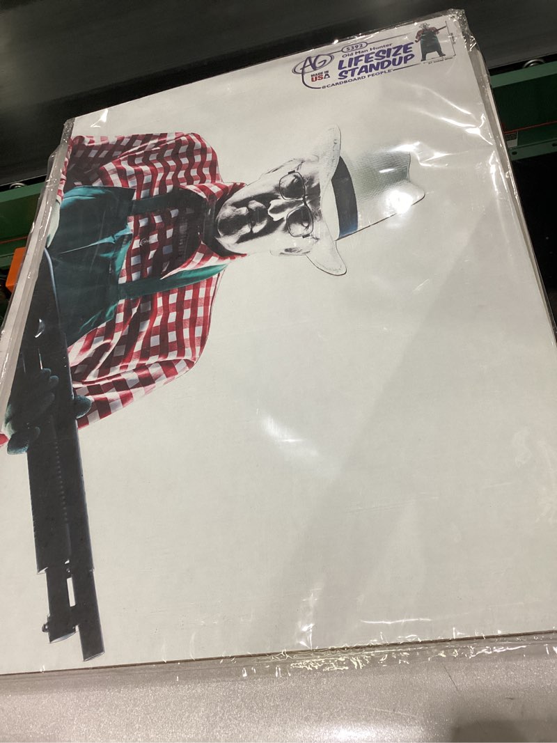 AG 5392 Old man hunter lifesize standup cardboard people 