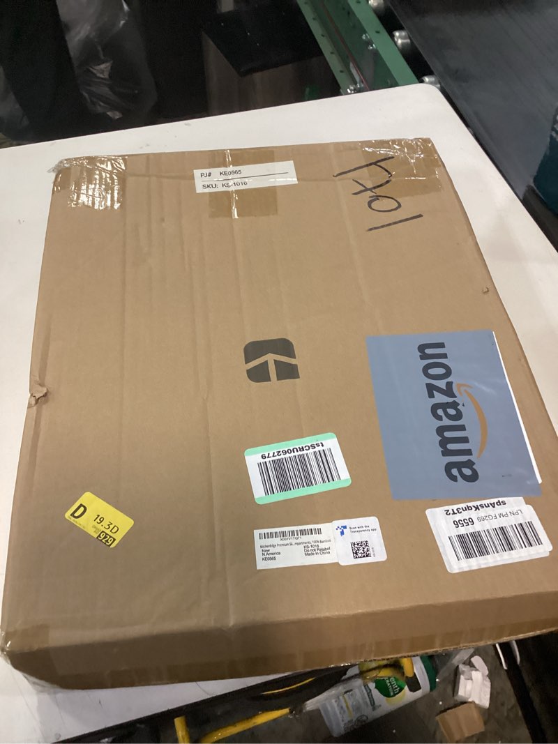 Condition photo showing Good Condition for KitchenEdge Premium Silverware, Flatware and Utensil Organizer for Kitchen Drawers, Food-Safe Contract Grade, Expandable from 14 to 25 In, Natural Bamboo From 14.5" to 25" wide Natural Bamboo