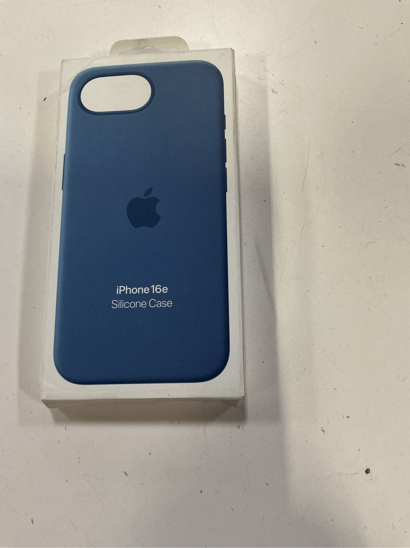 Condition photo showing New/Like New for Apple iPhone 16e Silicone Case – Winter Blue ??????? iPhone 16e Winter Blue